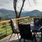 Casa de Férias In Den Bergen- Mit Panoramaterrasse By Interhome